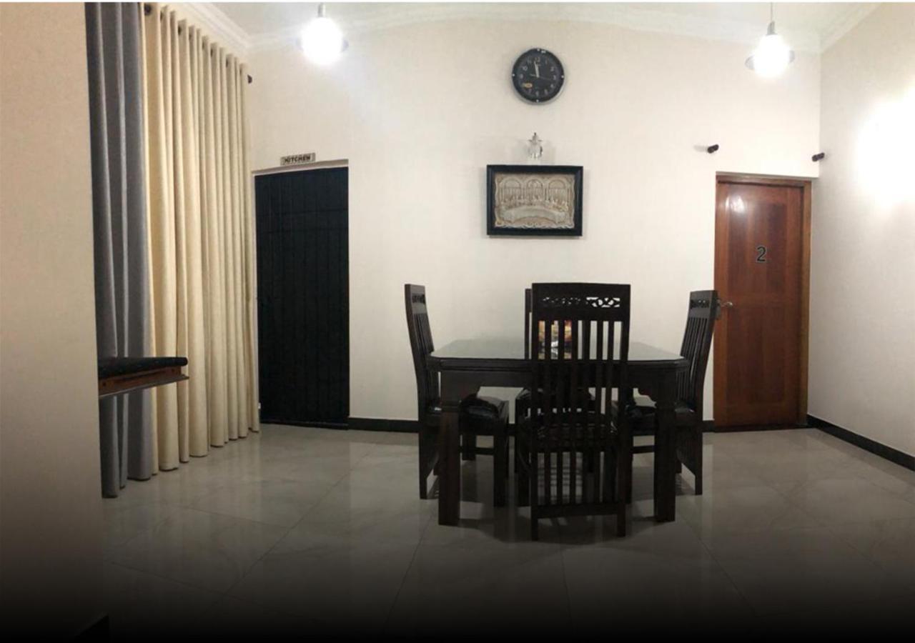 West Dene Bed & Breakfast Negombo Dış mekan fotoğraf