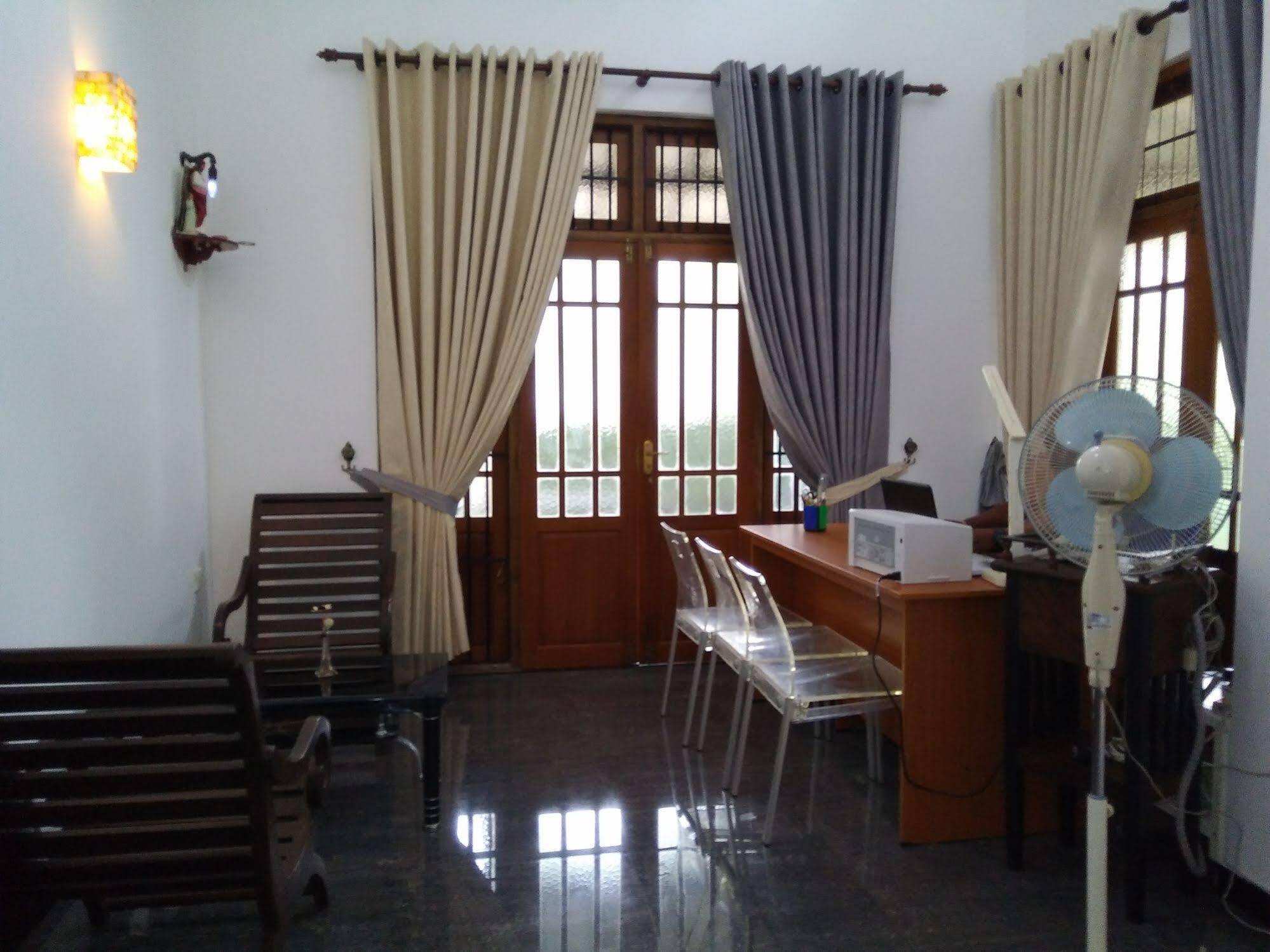 West Dene Bed & Breakfast Negombo Dış mekan fotoğraf