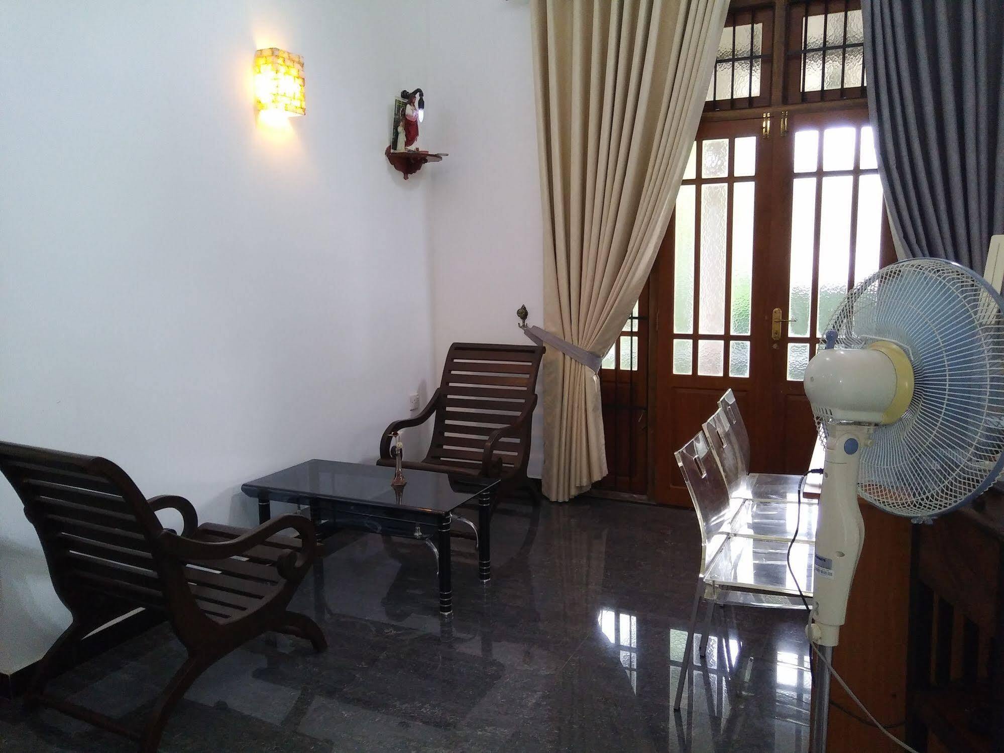 West Dene Bed & Breakfast Negombo Dış mekan fotoğraf